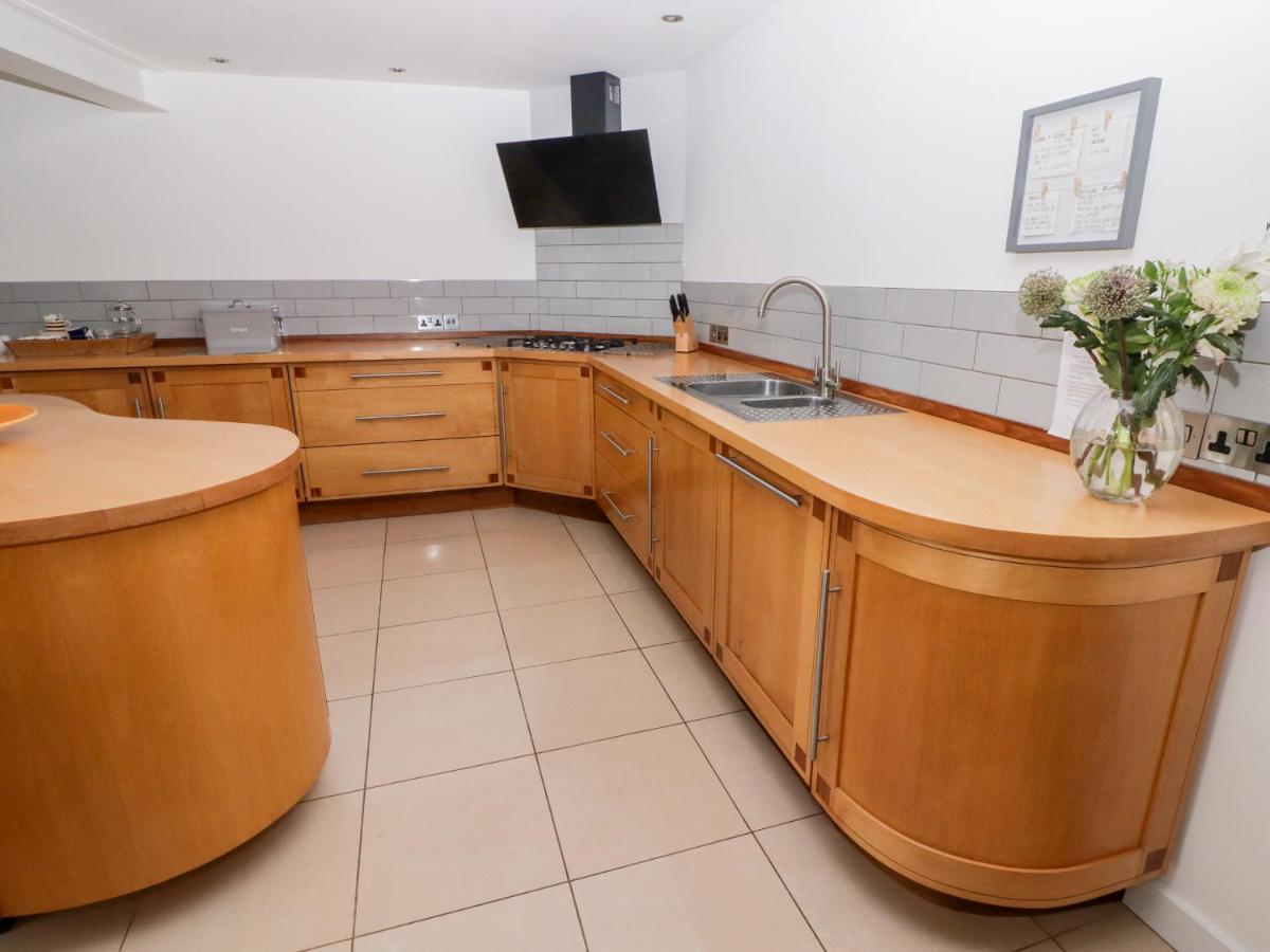 The Gallery Тенбі Екстер'єр фото